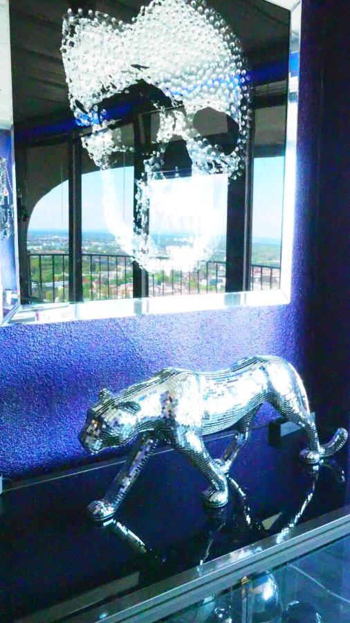 Royal - Sky - Suite Аугсбург Екстериор снимка